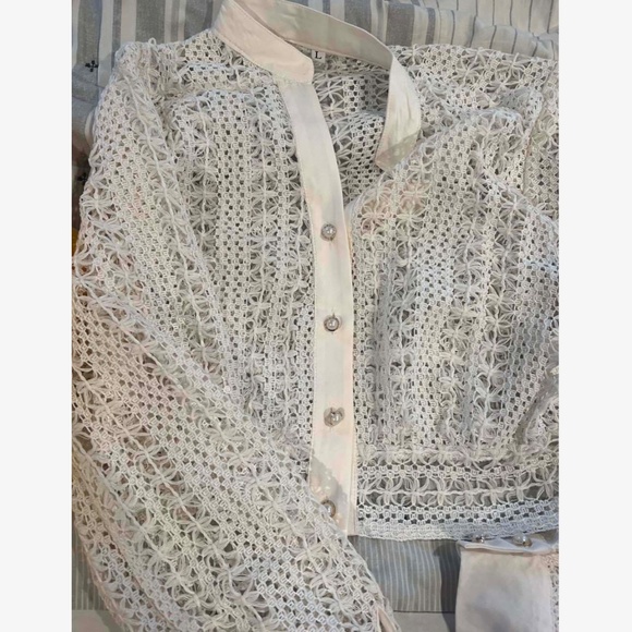 Hollow Out Knit Crochet Guipure Crop Shirt Long Sleeve Button Up Front - Picture 9 of 12